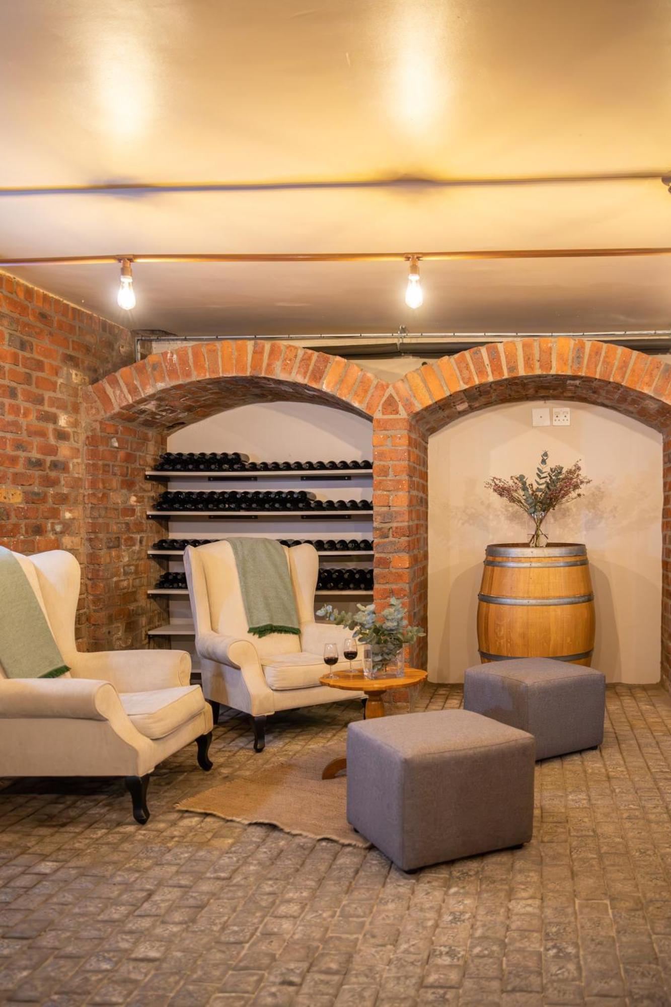 Lovane Boutique Wine Estate And Guesthouse Stellenbosch Exterior foto